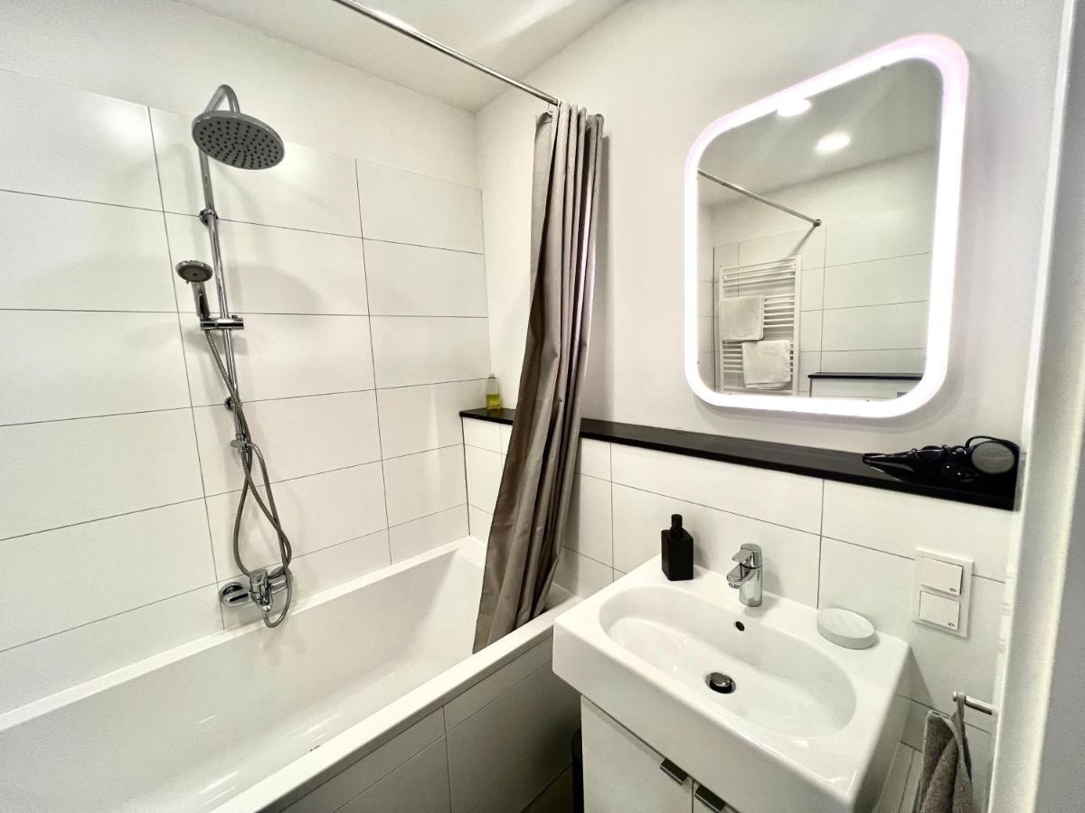 Vibehome Duesseldorf - Stresemannstrasse Zewnętrze zdjęcie